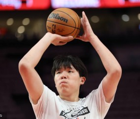 开拓者官方：又将杨瀚森下放 今日训练后召回