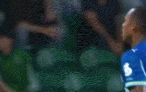 法甲领头羊1-2遭葡超第2逆转，派尚飙世界波难救主，86分钟遭绝杀