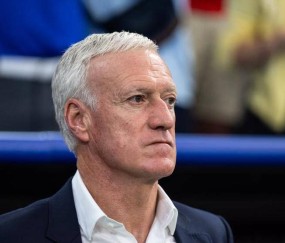 尤文图斯宣布新帅上任！曼联王朝的坍塌，再次被提起